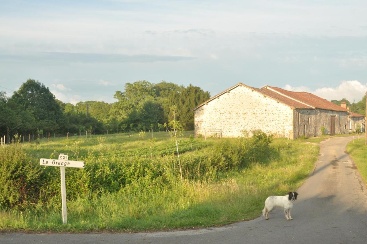 La Ferme Aux Cinq Sens Villa Bussiere-Boffy Exteriör bild